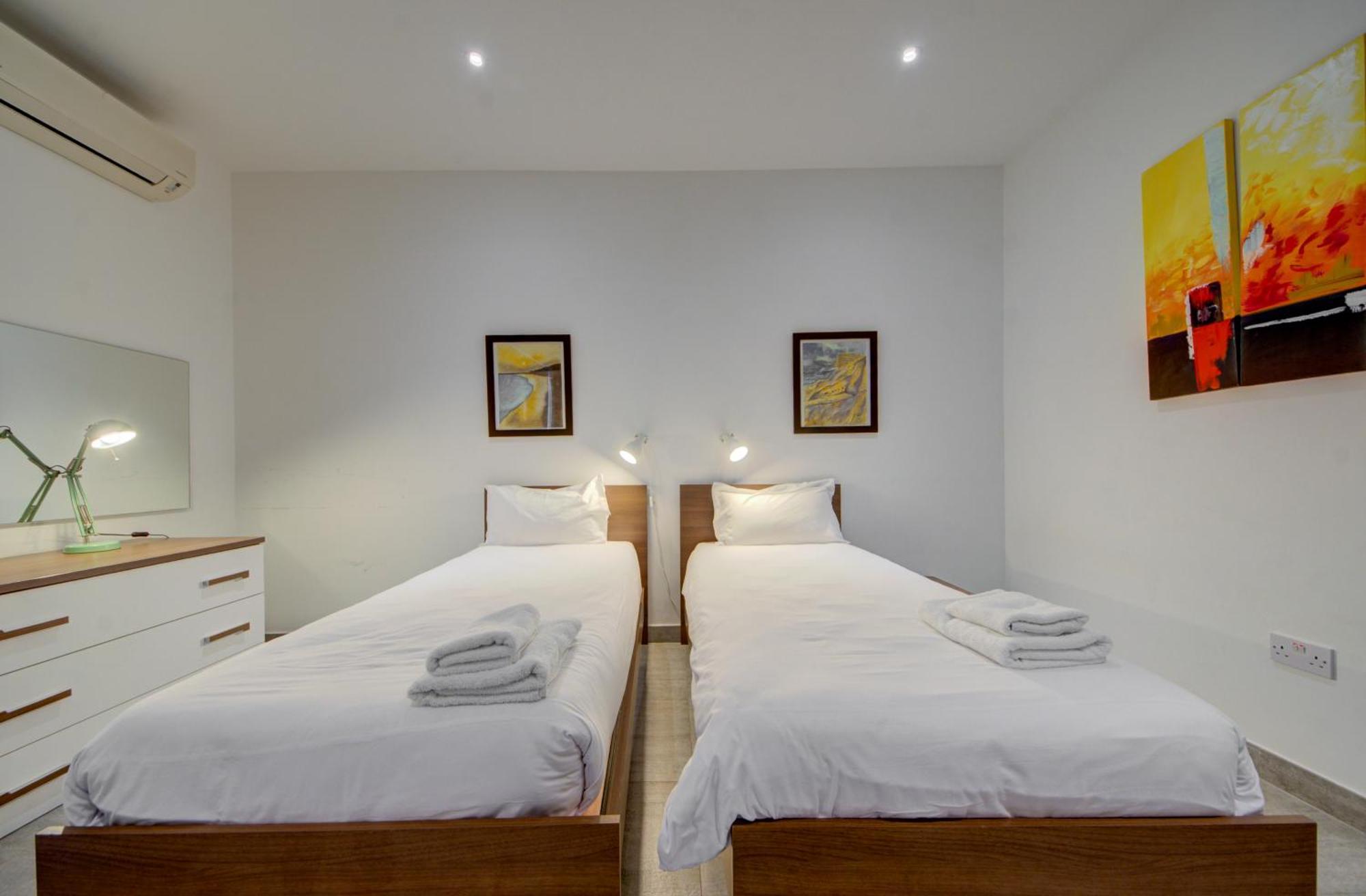 Top Floor Apt With Common Pool Close To All Amenities Bahía de San Pablo Exterior foto